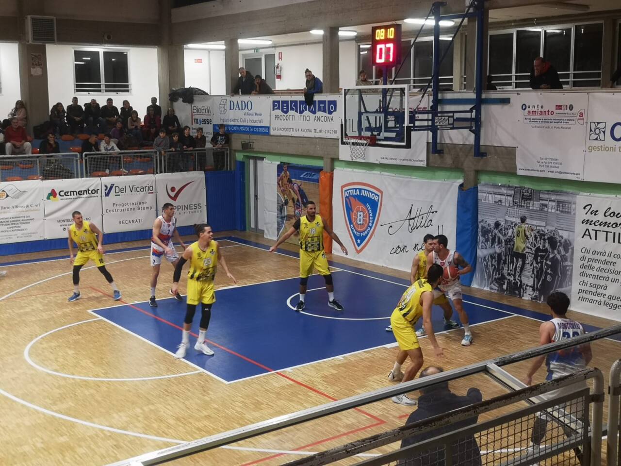 Attila Junior-Italservice Loreto Pesaro